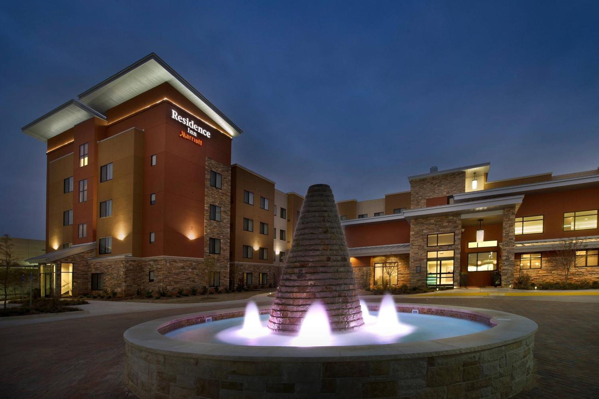 Residence Inn By Marriott Тилер Екстериор снимка